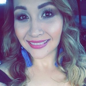 Meet your Posher, Michelle